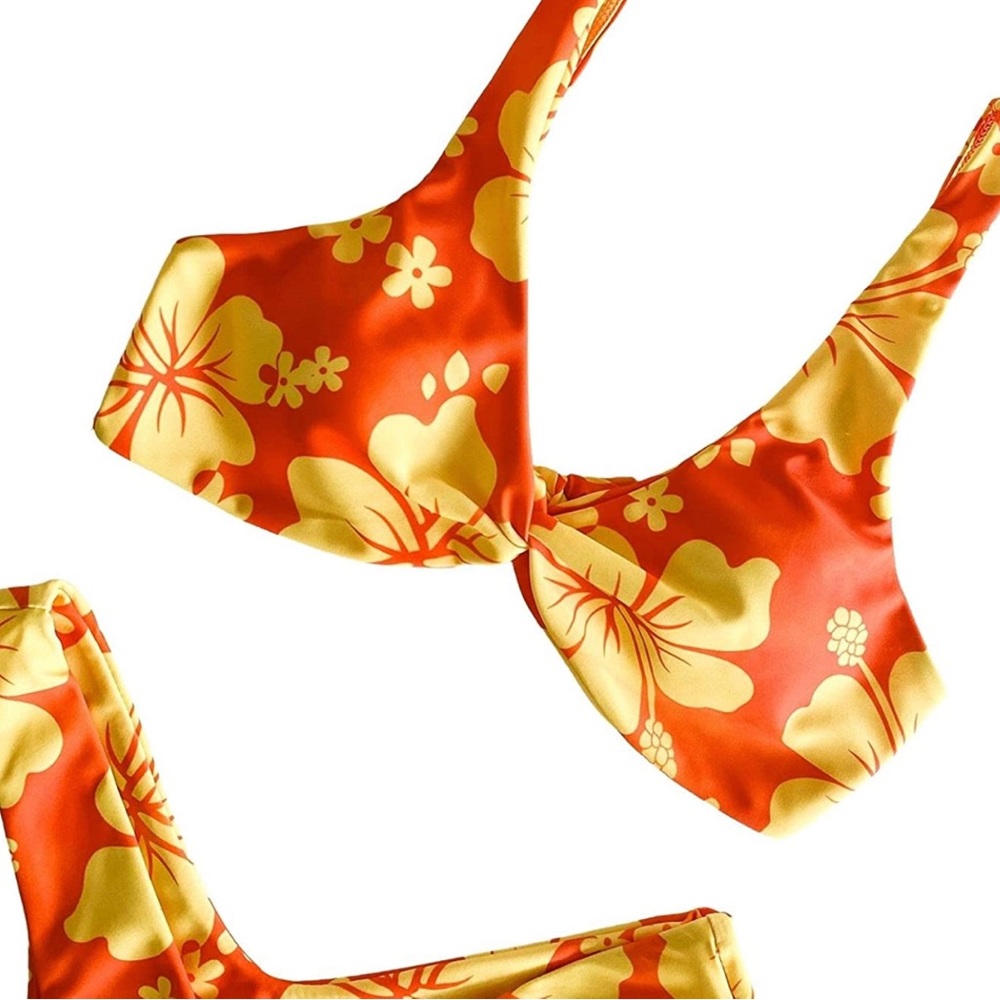 Hawaiian Floral Print Bikini Set